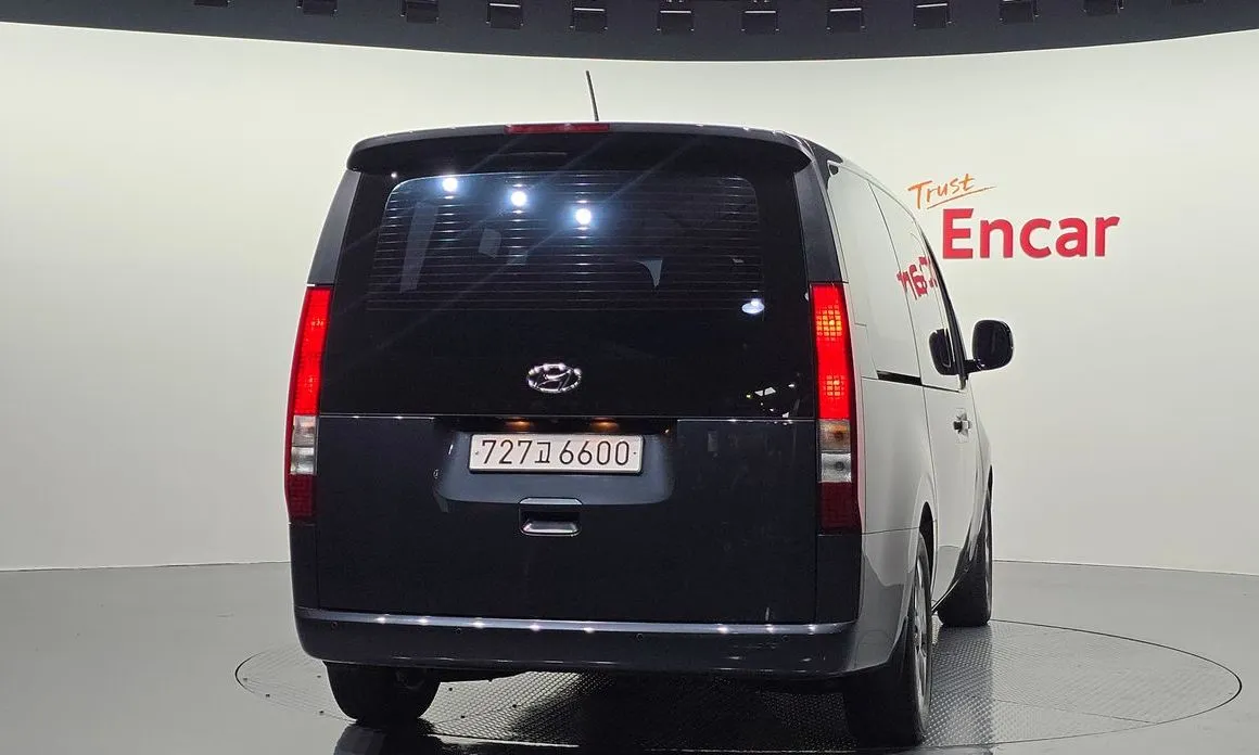 Hyundai Staria 2023 из KR, фото 6