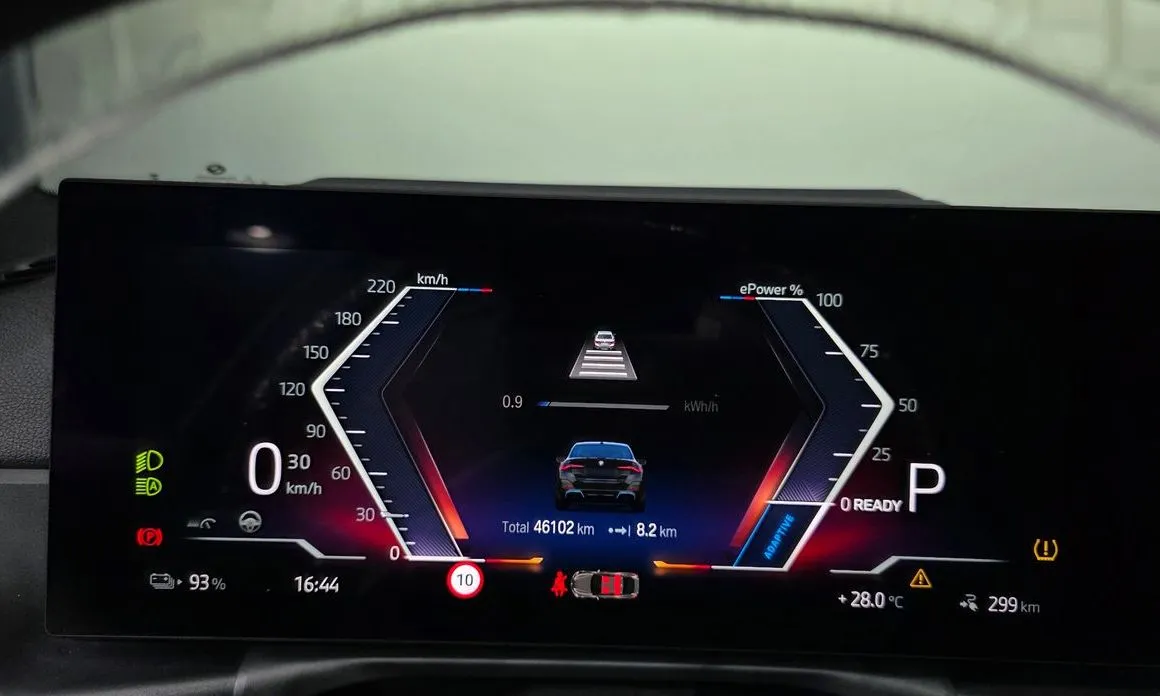 BMW i4 — фото 2