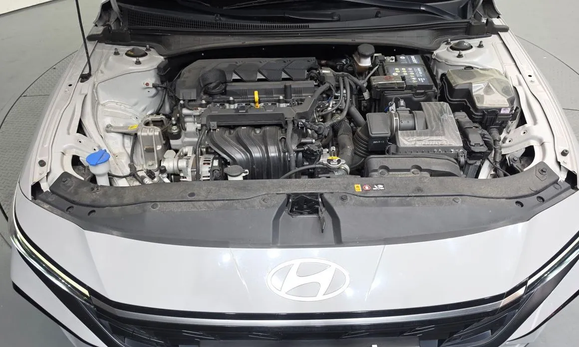Hyundai AVANTE — фото 9