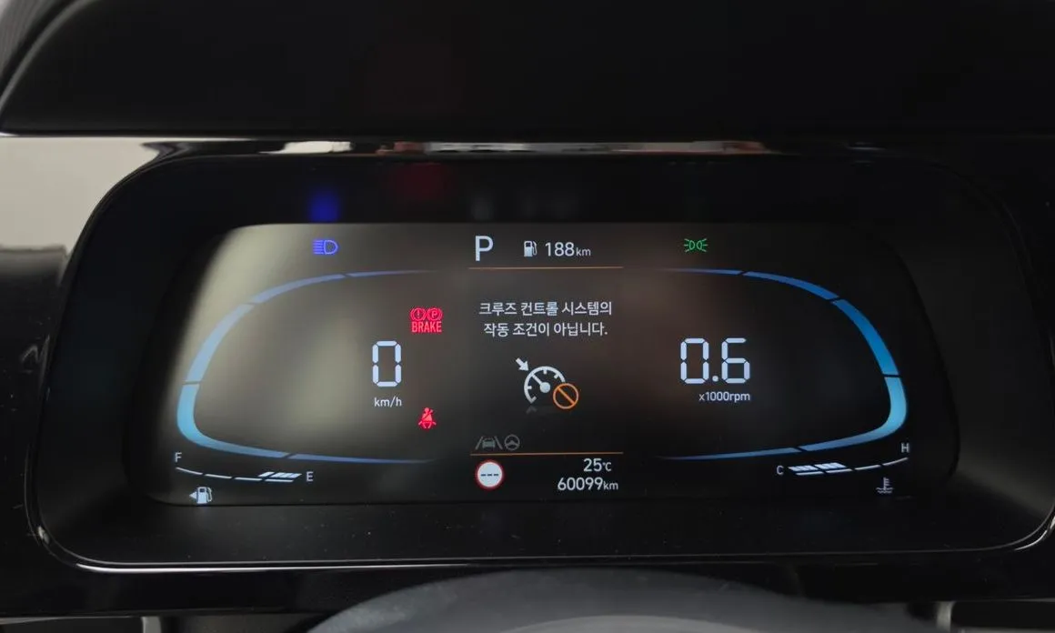 Hyundai AVANTE — фото 2