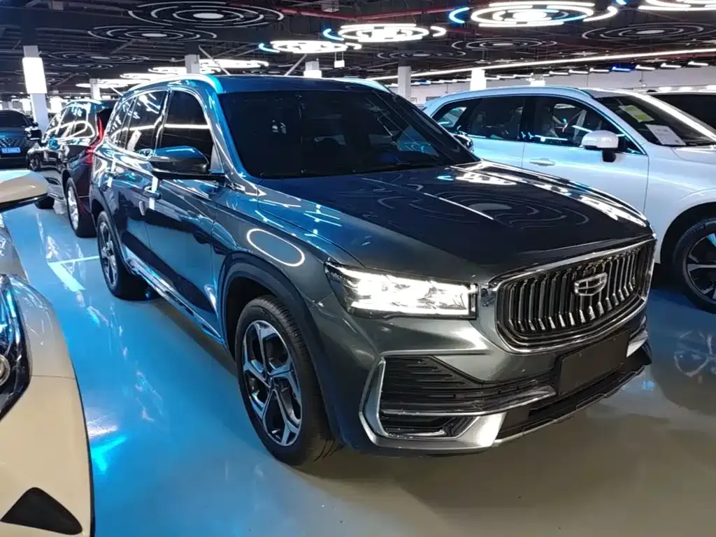 Geely Xingyue L — фото 10