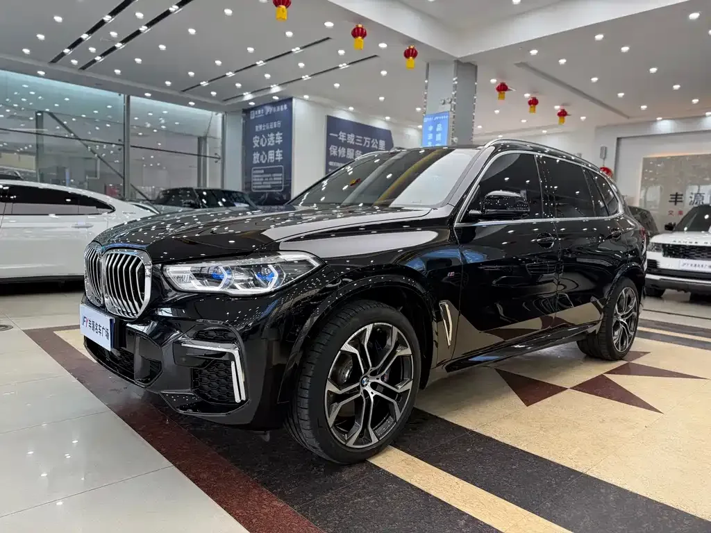 BMW X5 — фото 1