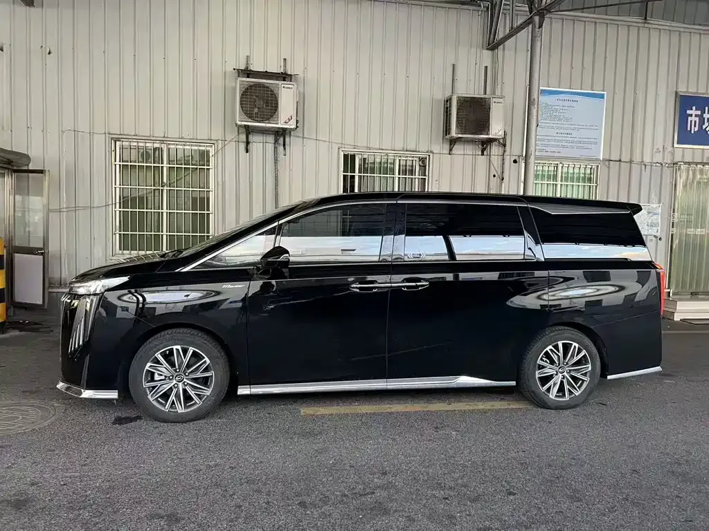 GAC Motor Trumpchi M8 — фото 4