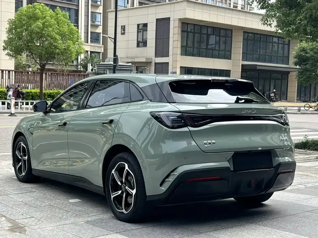 BYD Seal 06GT — фото 3