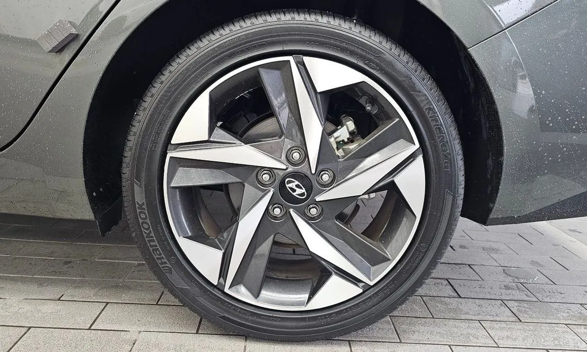 Hyundai AVANTE — фото 10