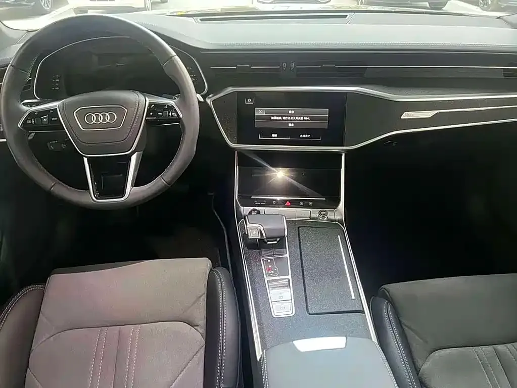 Audi A6L — фото 2