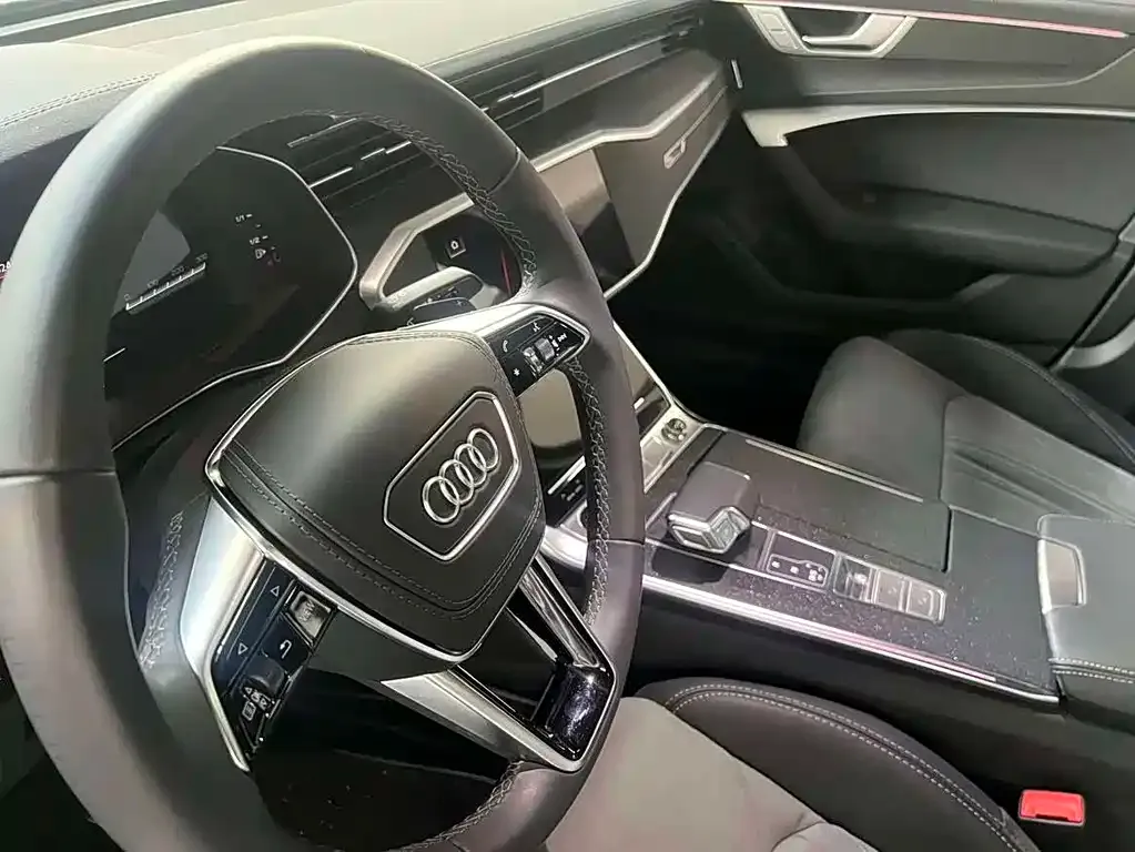 Audi A6L — фото 5