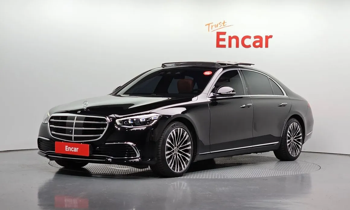 Mercedes-Benz S-Class — фото 1