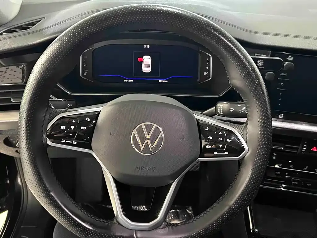 Volkswagen Passat — фото 5