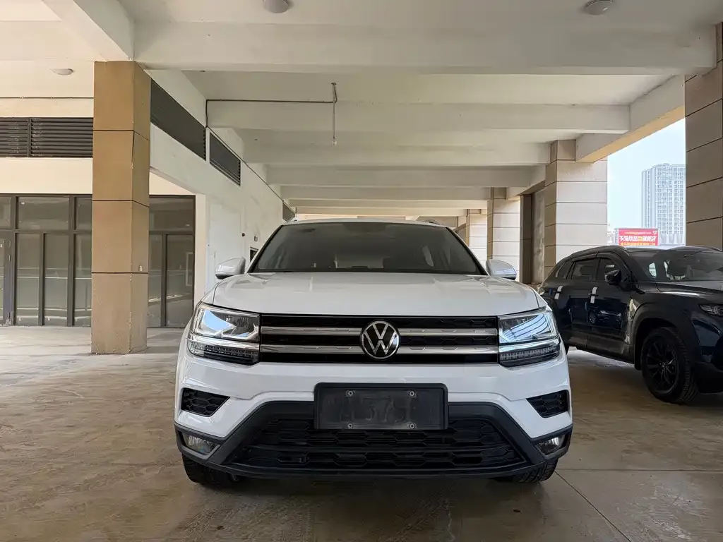 Volkswagen Tharu — фото 4