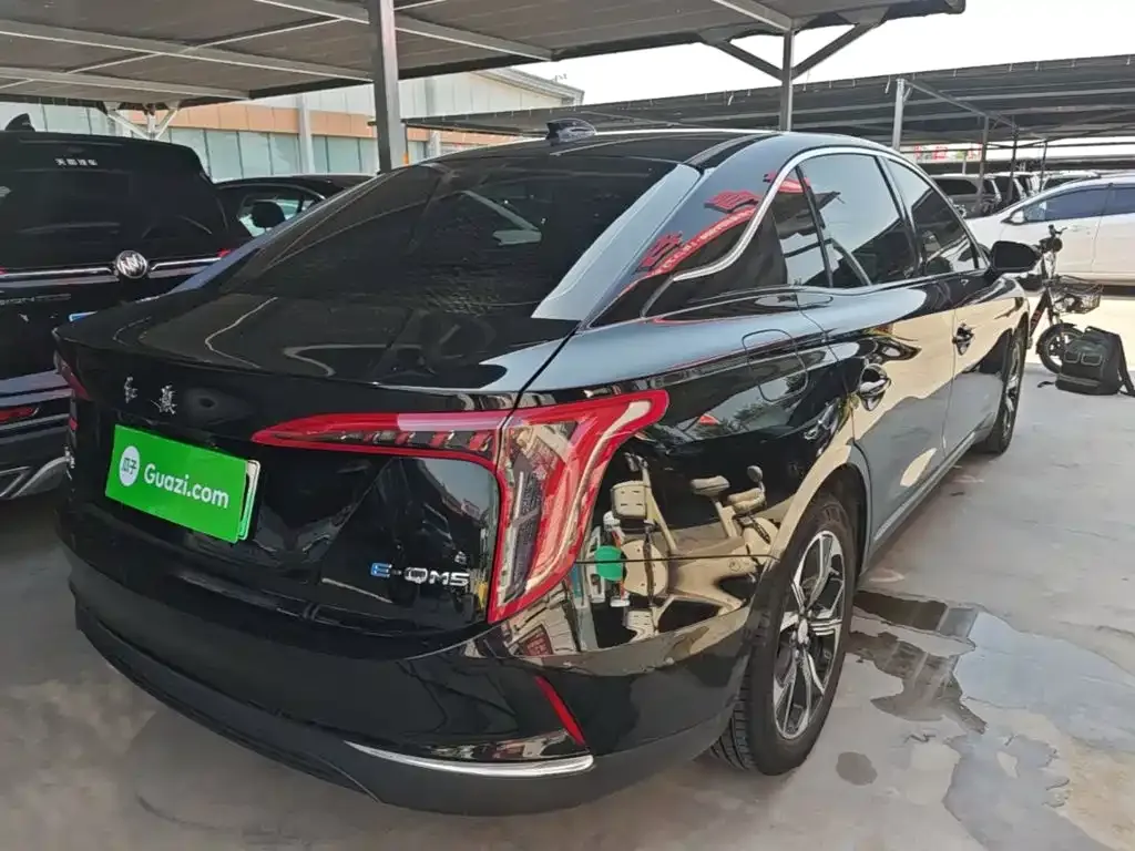 Hongqi E-QM5 2023 из CN, фото 6