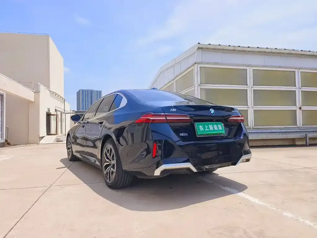 BMW i5 2024 из CN, фото 7