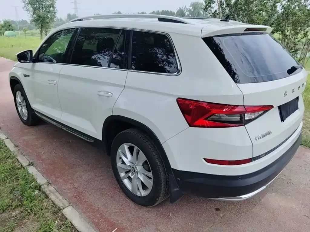 Skoda Kodiaq — фото 5