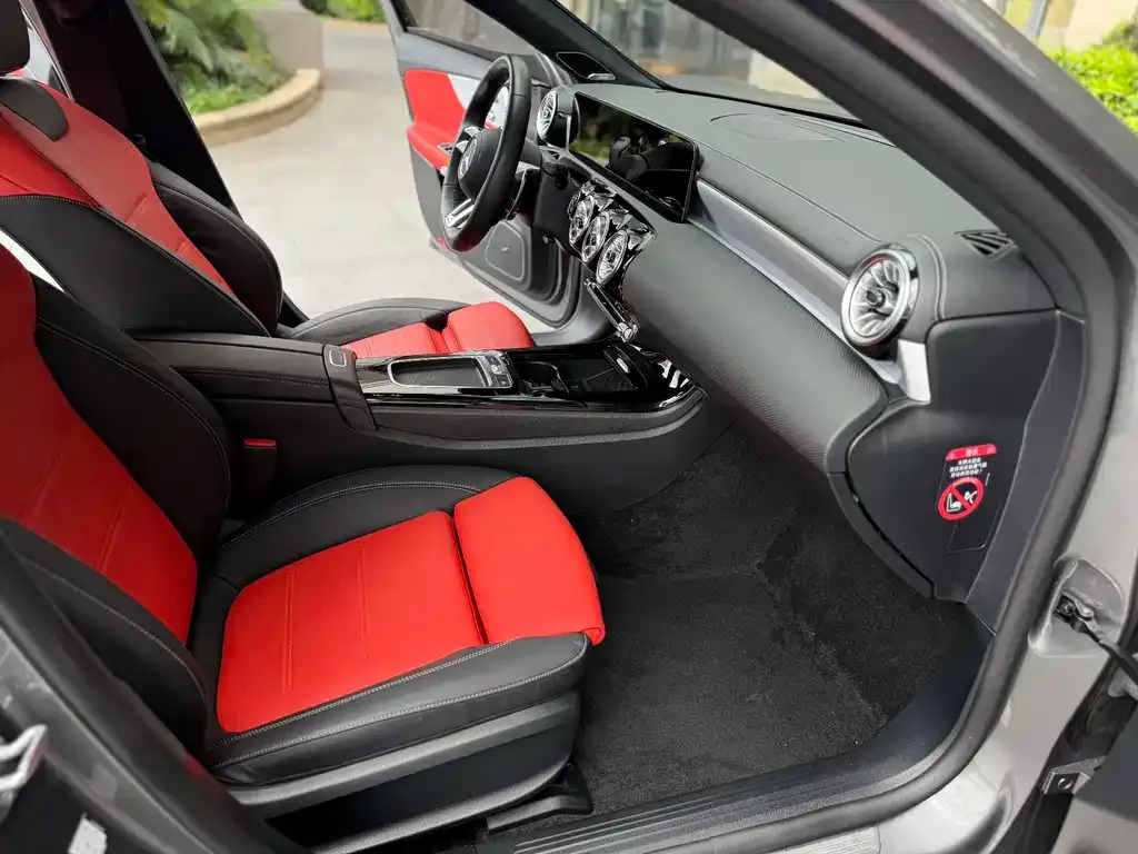 Mercedes-Benz A-Class AMG — фото 7