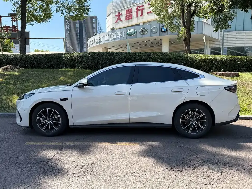 BYD Seal 06 — фото 10