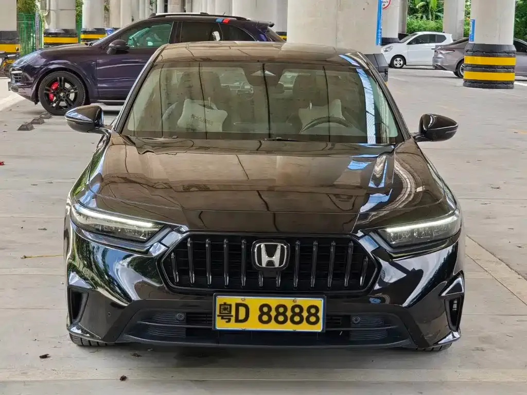 Honda Inspire — фото 1