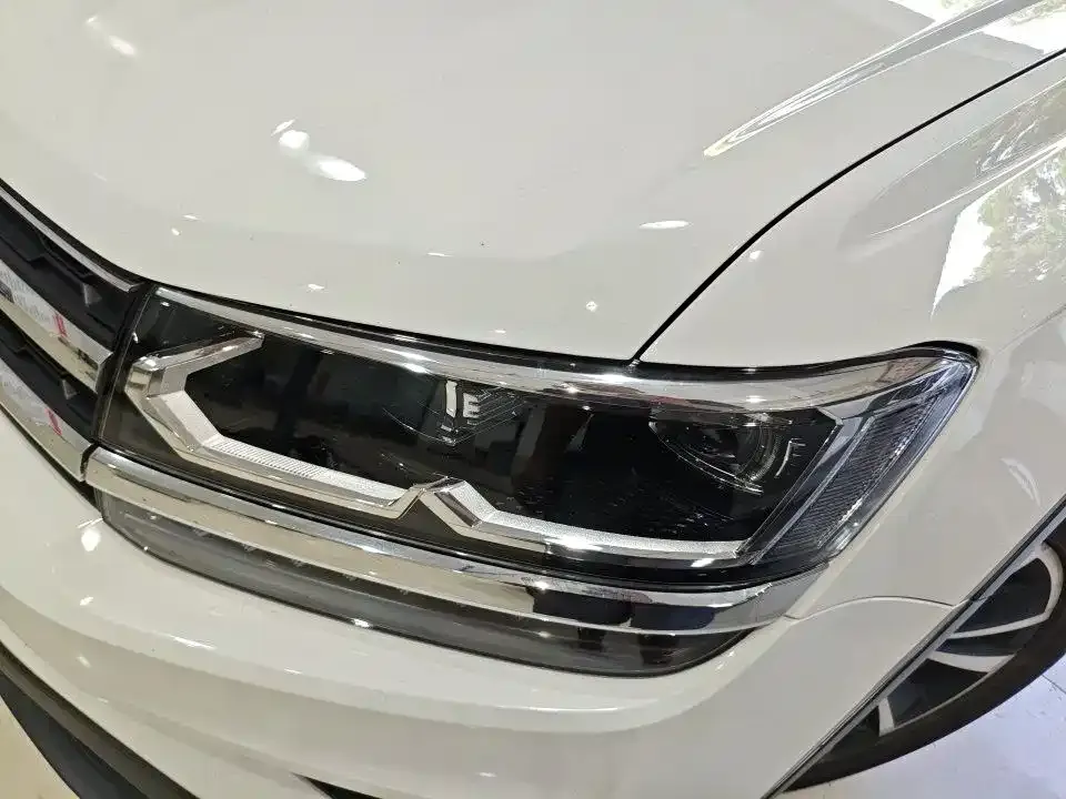 Volkswagen Tharu — фото 5