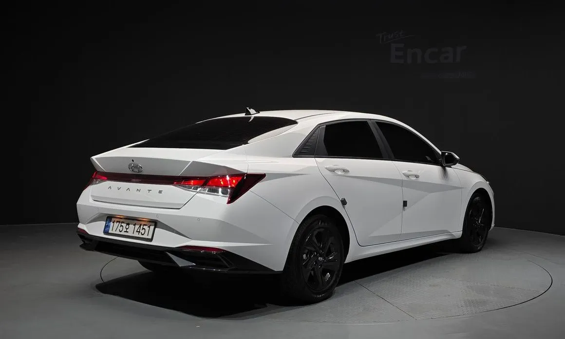 Hyundai AVANTE — фото 7