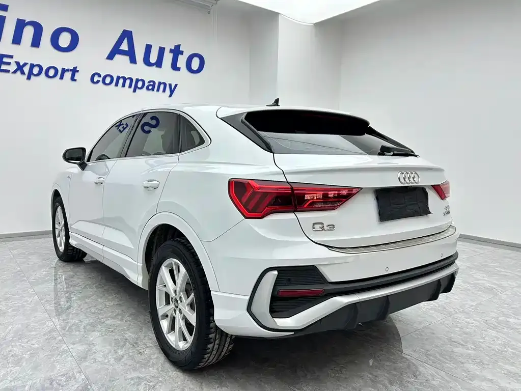 Audi Q3 Sportback — фото 7