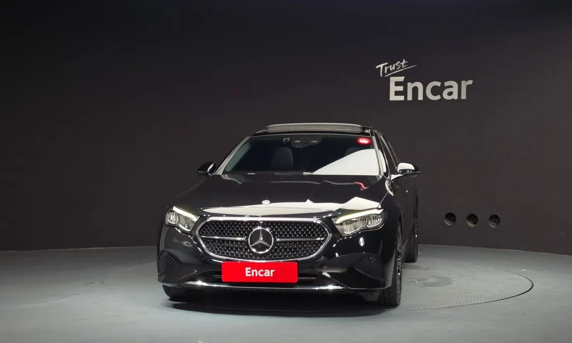 Mercedes-Benz E-Class 2024 из KR, фото 3