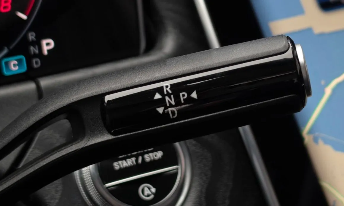Mercedes-Benz E-Class 2024 из KR, фото 5