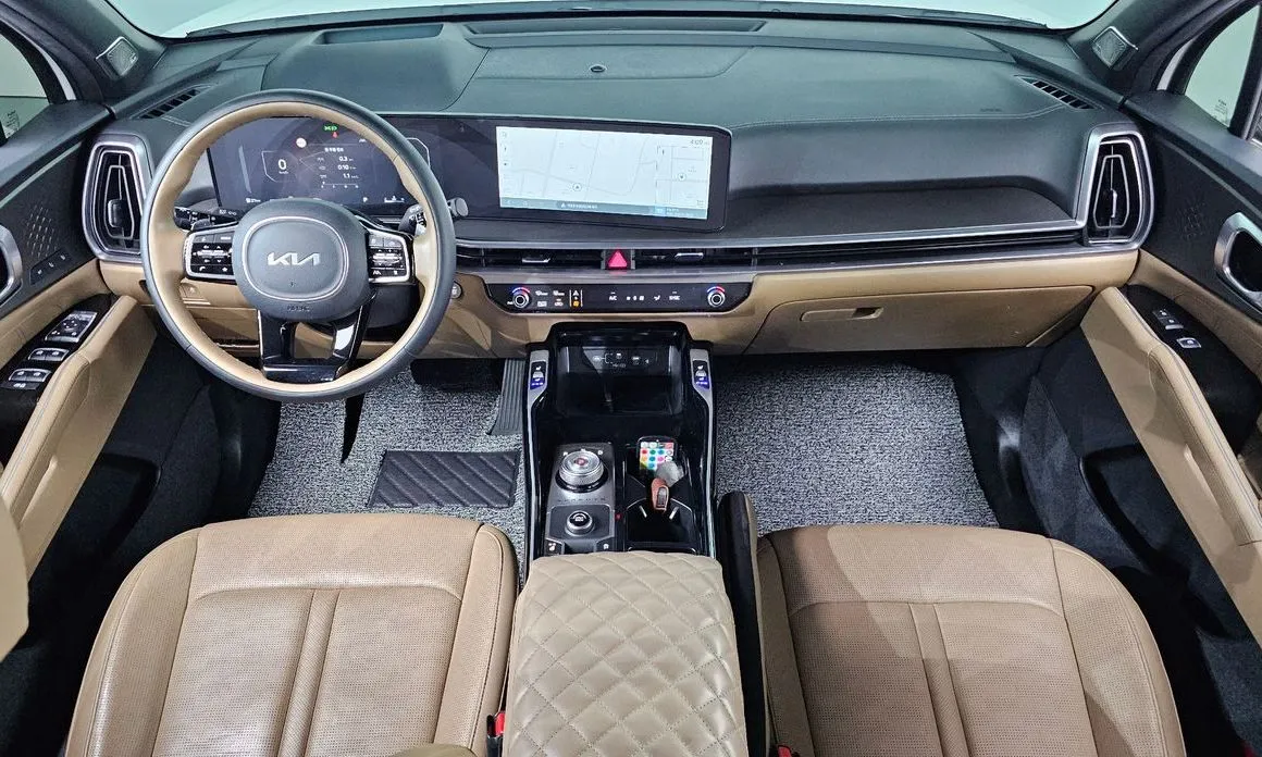 Kia Sorento — фото 9