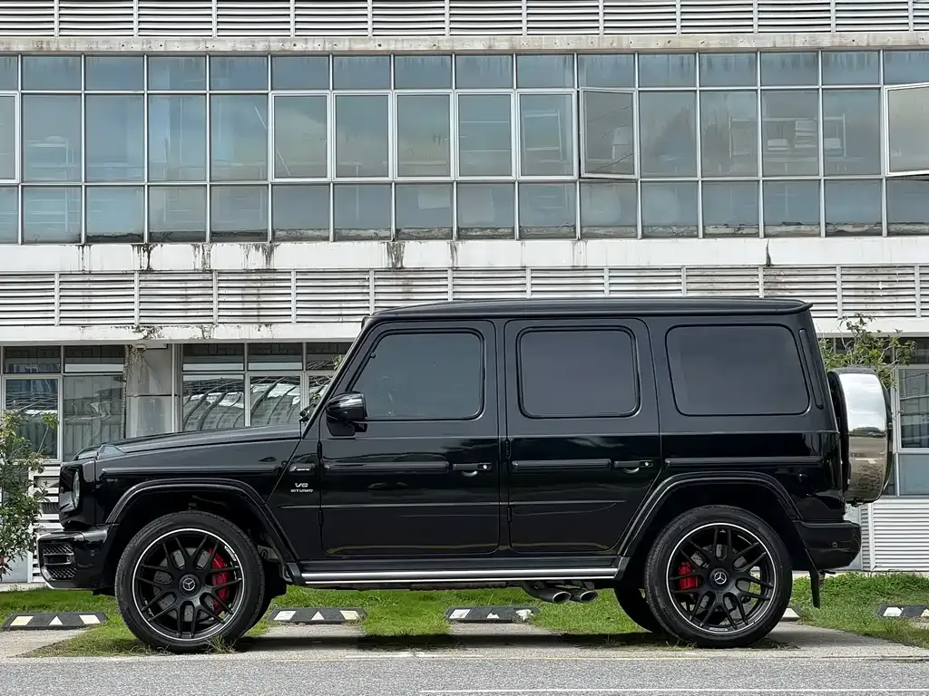 Mercedes-Benz G-Class AMG — фото 9