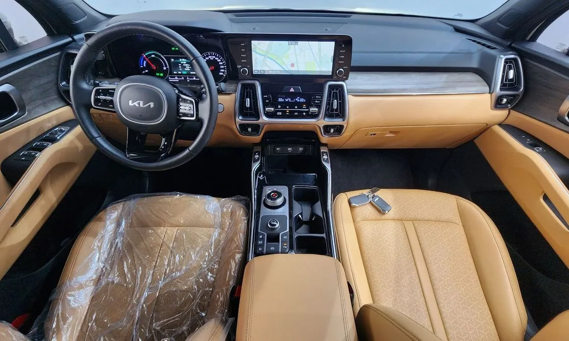 Kia Sorento — фото 10
