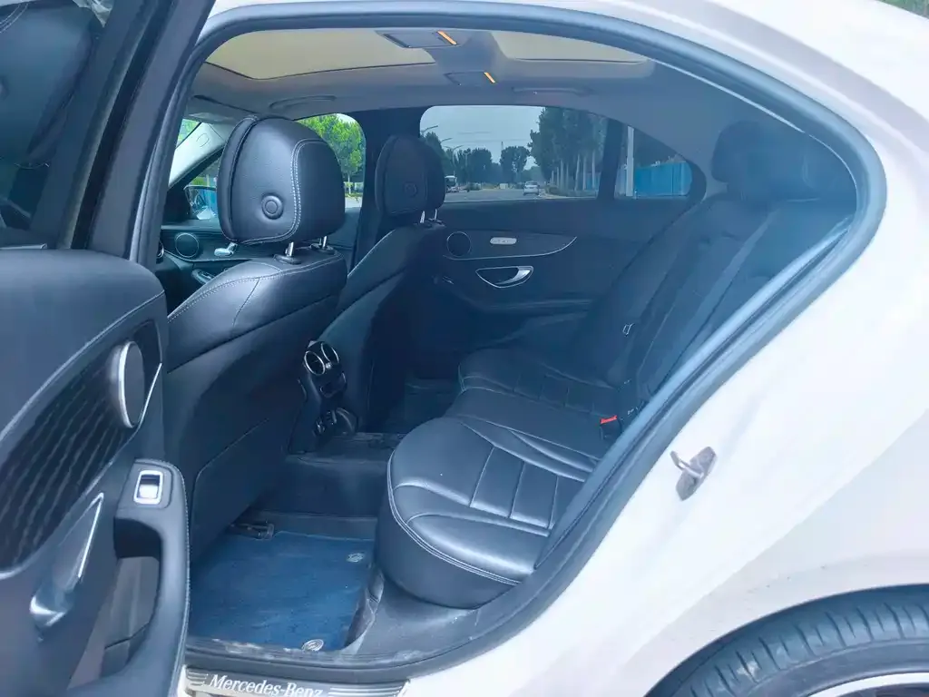 Mercedes-Benz C-Class 2021 из CN, фото 2