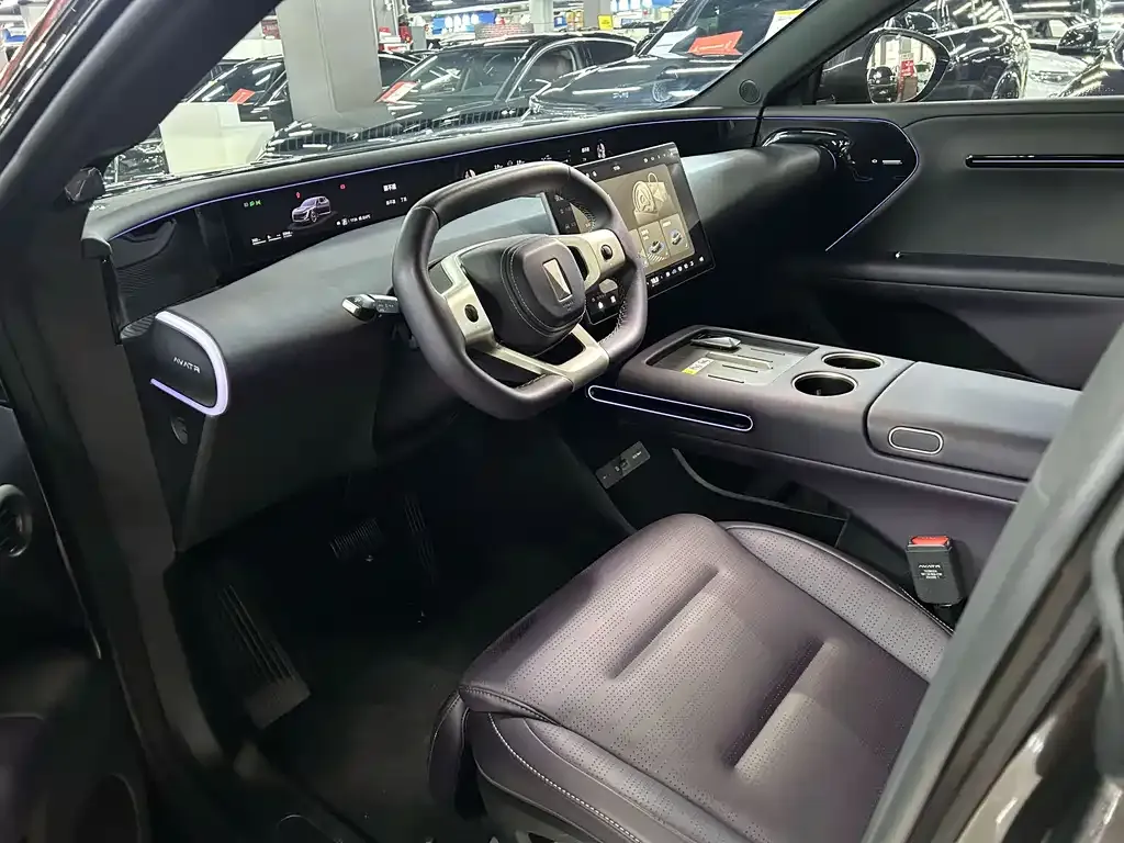 Avatr 07 — фото 6