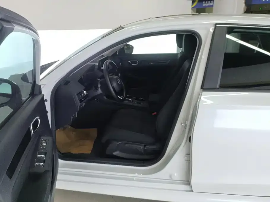 Honda Civic — фото 3