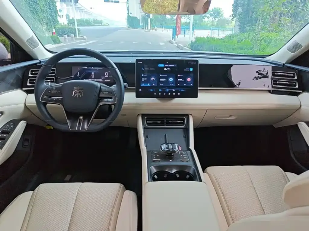 BYD Qin L — фото 4