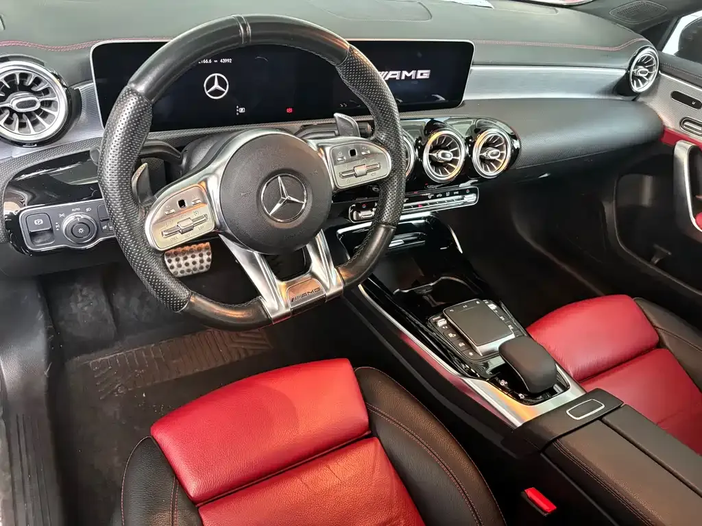 Mercedes-Benz A-Class AMG — фото 7