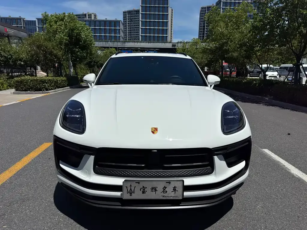 Porsche Macan — фото 9