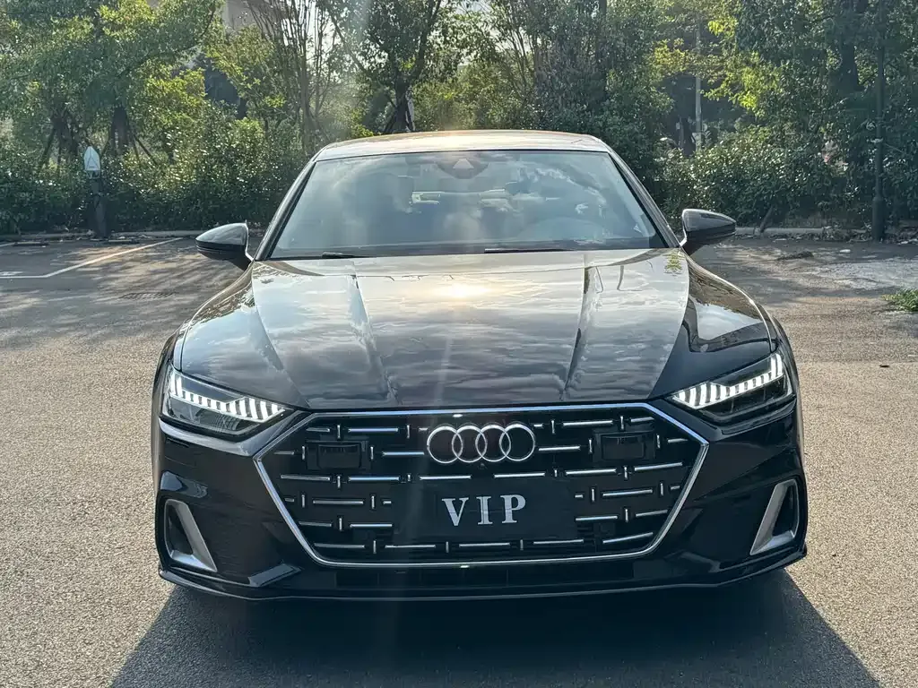 Audi A7L — фото 10