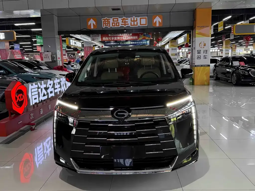 GAC Motor 传祺E8 PHEV — фото 10