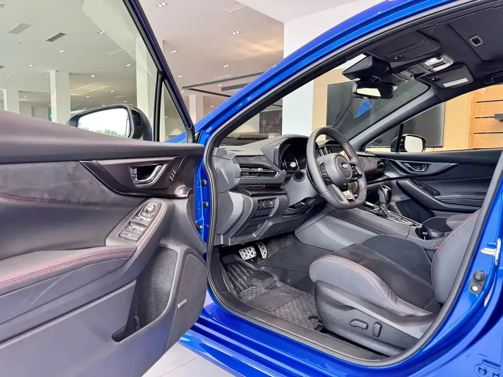 Subaru WRX — фото 3
