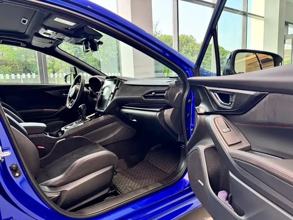 Subaru WRX — фото 4