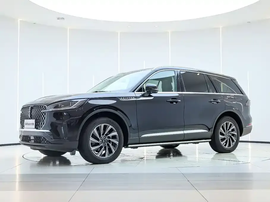 Lincoln Aviator — фото 1