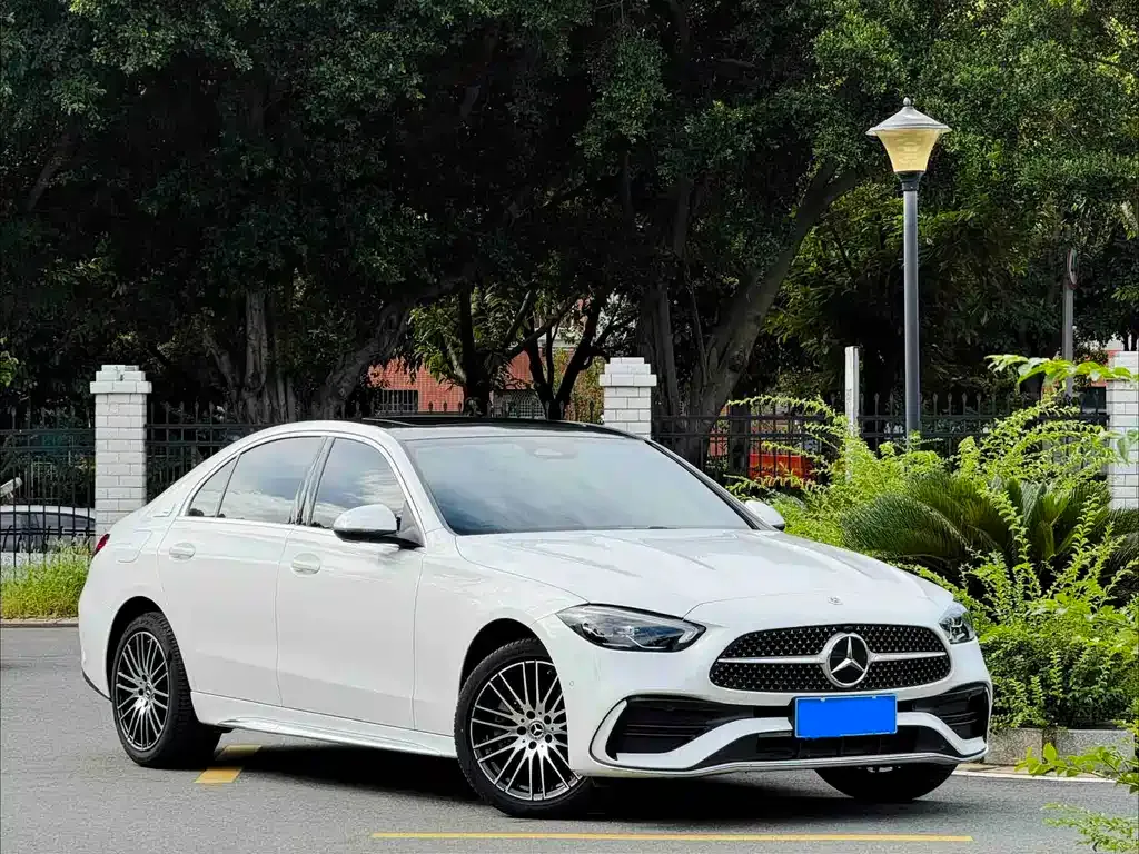 Mercedes-Benz C-Class — фото 4