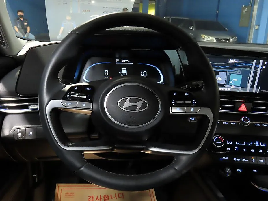 Hyundai AVANTE — фото 9
