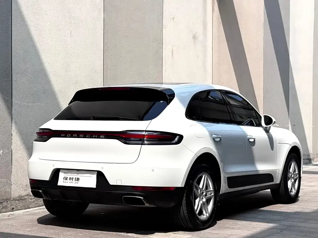 Porsche Macan — фото 7