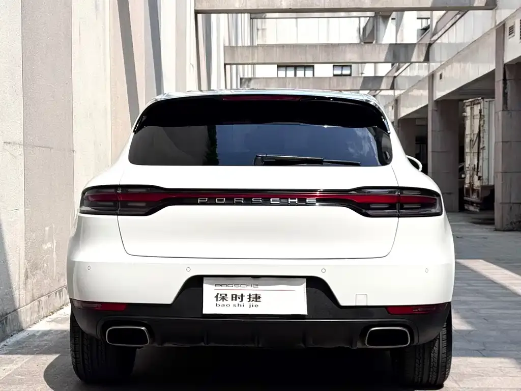 Porsche Macan — фото 10