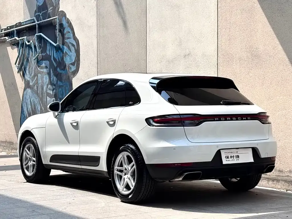 Porsche Macan — фото 5