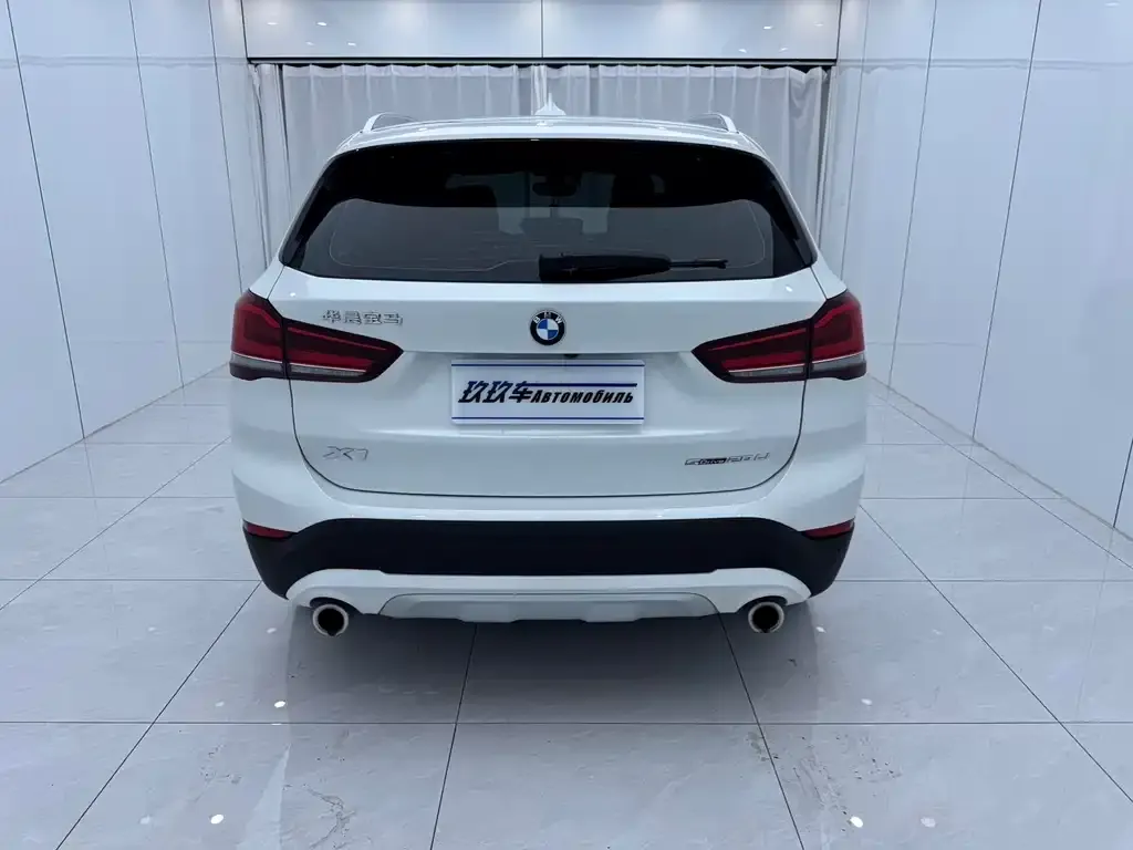BMW X1 — фото 2