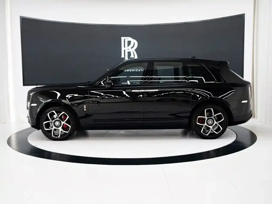 Rolls-Royce Cullinan — фото 7