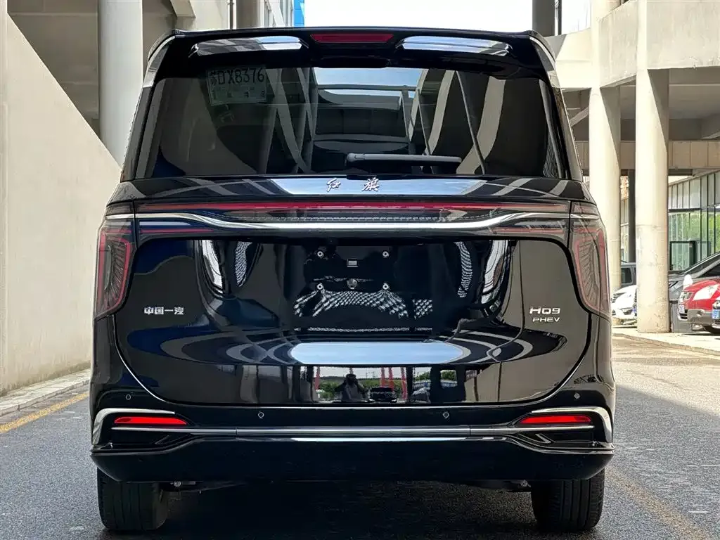 Hongqi HQ9 PHEV — фото 7