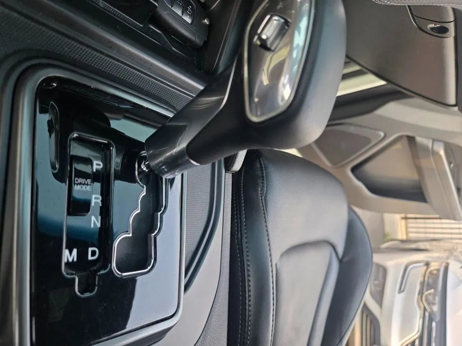 KG Mobility (Ssangyong) Rexton — фото 2