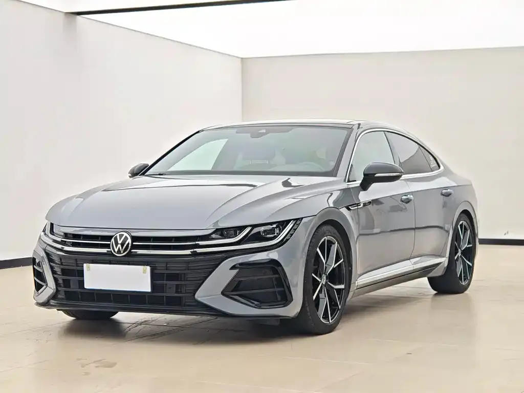 Volkswagen CC — фото 1