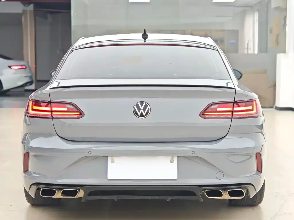 Volkswagen CC — фото 3